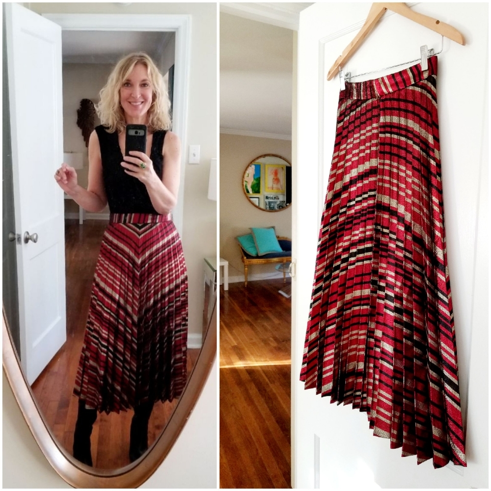 SOLD ZARA NWOT Metallic Accordian Pleated Lurex Skirt